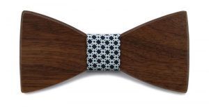 noeud-papillon-en-bois